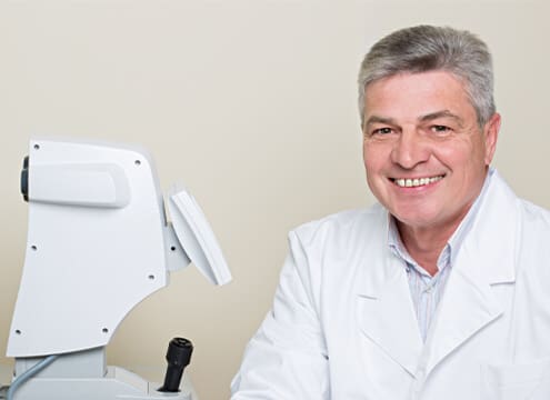 Macular Degeneration Causes — Everything You Need To Know 4 macular degeneration causes melbourne