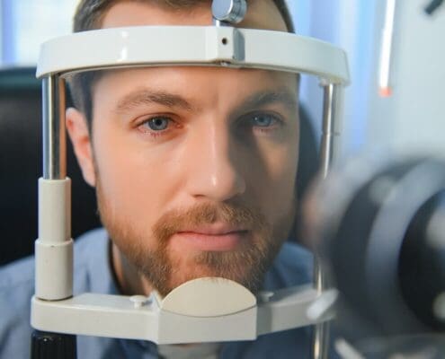 Cataracts vs Glaucoma — Differences Between 2 Eye Conditions 3 cataracts vs glaucoma melbourne