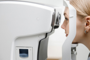 ICL Eye Surgery test