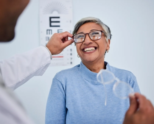 Macular Hole Surgery Recovery: What to Expect Week by Week 2 macular hole surgery recovery